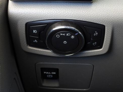 Used 2018 Ford F150 FX4 w/ Equipment Group 101A Mid AWD/4WD image 66