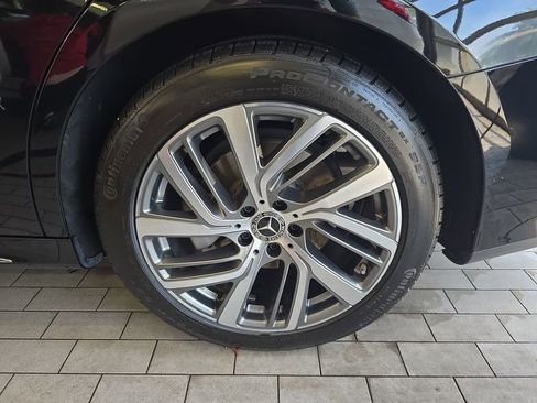 Used 2024 Mercedes-Benz E 350 4MATIC Sedan image 36
