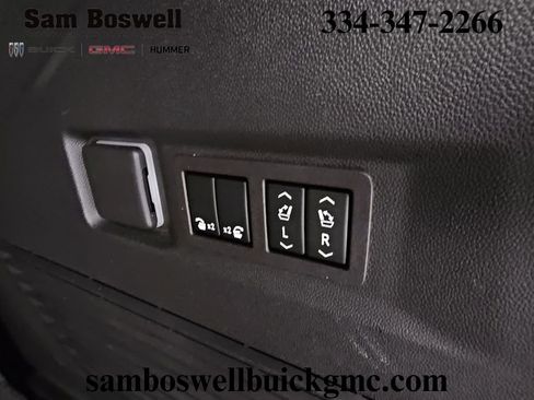 Used 2023 GMC Yukon Denali image 38