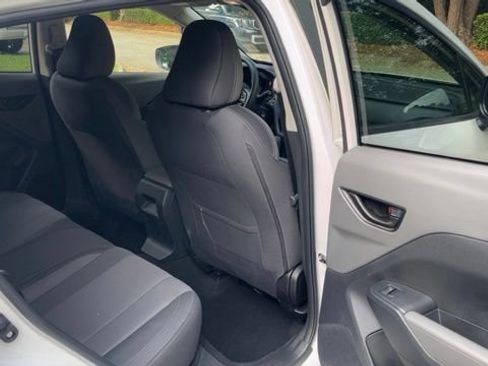 Used 2025 Subaru Crosstrek 2.0i AWD/4WD image 12