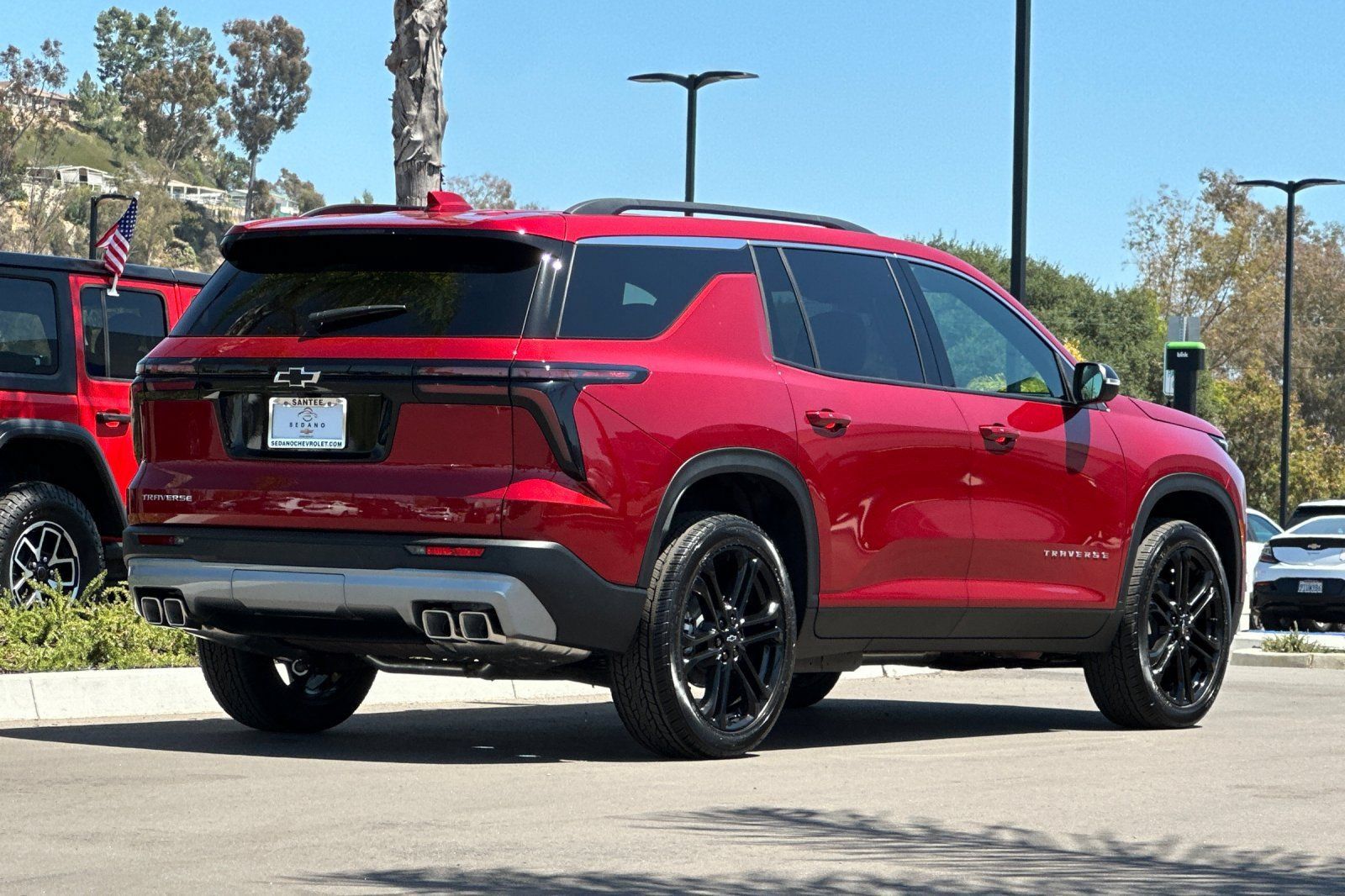 New 2026 Chevrolet Traverse LT FWD image 4
