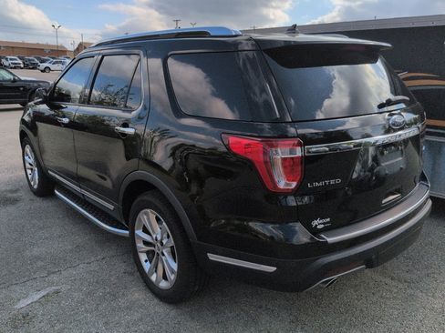 Used 2018 Ford Explorer Limited w/ Equipment Group 301A image 4