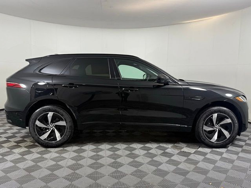 New 2026 Jaguar F-PACE R-Dynamic S AWD/4WD image 9