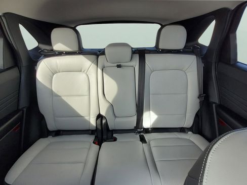 Used 2025 Ford Escape Active w/ Active Premium Tech Pack image 17