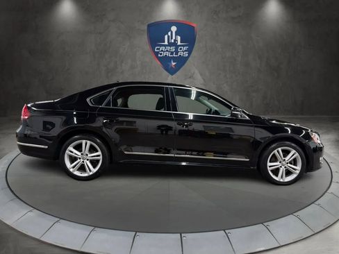 Used 2015 Volkswagen Passat TDI SE image 6