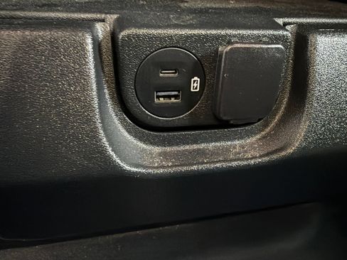Used 2023 Ford F150 XL RWD image 11