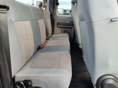 Used 2011 Ford F250 XL w/ PWR Equipment Group image 16