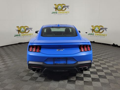 Used 2025 Ford Mustang GT Premium RWD image 6