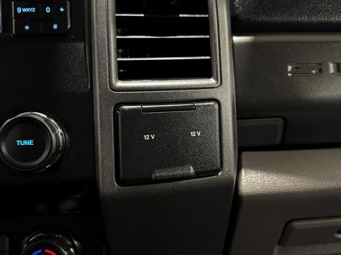 Used 2019 Ford F550 4x4 Crew Cab Super Duty image 25