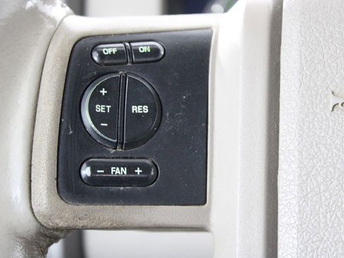 Used 2008 Ford F250 Lariat image 24