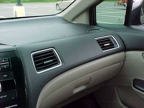 Used 2013 Honda Civic LX image 22
