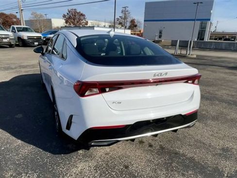Used 2022 Kia K5 LXS image 8