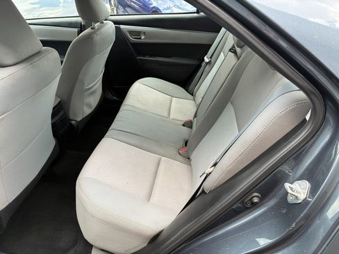 Used 2016 Toyota Corolla LE FWD image 14