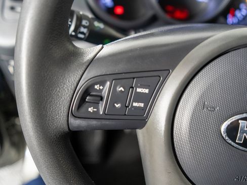 Used 2013 Kia Soul image 15