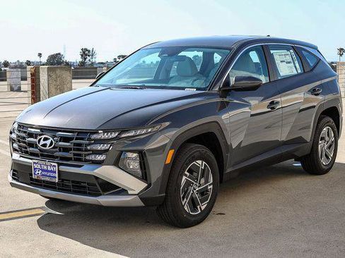 New 2026 Hyundai Tucson Blue SE AWD/4WD image 3