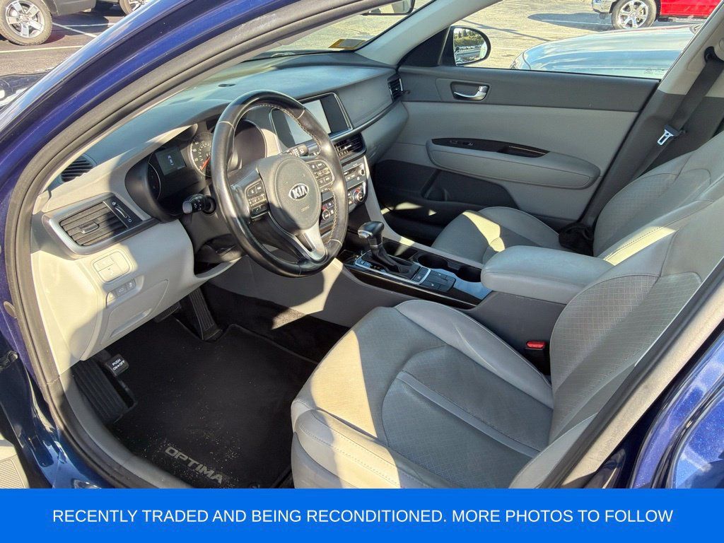Used 2018 Kia Optima EX FWD image 3