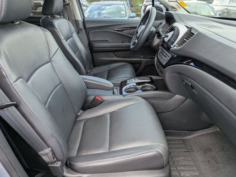 Used 2022 Honda Pilot Touring image 31