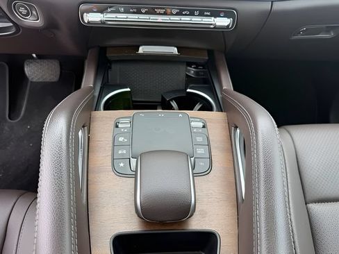 Used 2021 Mercedes-Benz GLE 350 4MATIC image 20