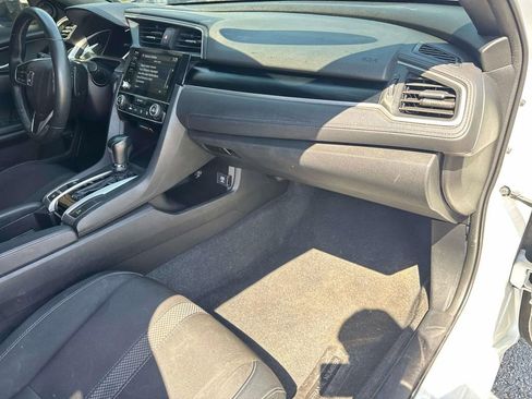 Used 2021 Honda Civic Sport image 12