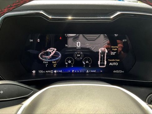 Used 2024 Chevrolet Colorado Z71 image 14