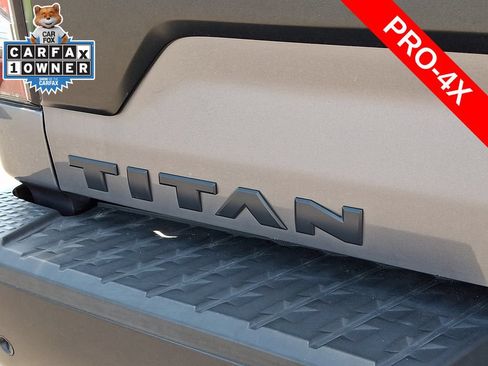 Used 2021 Nissan Titan PRO-4X w/ Pro-4x Convenience Package AWD/4WD image 32