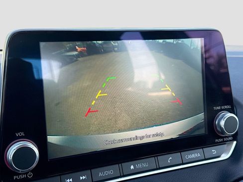 Certified 2023 Nissan Sentra SV w/ Trunk Package image 16