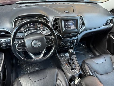 Used 2021 Jeep Cherokee Latitude Lux w/ Trailer Tow Group image 26