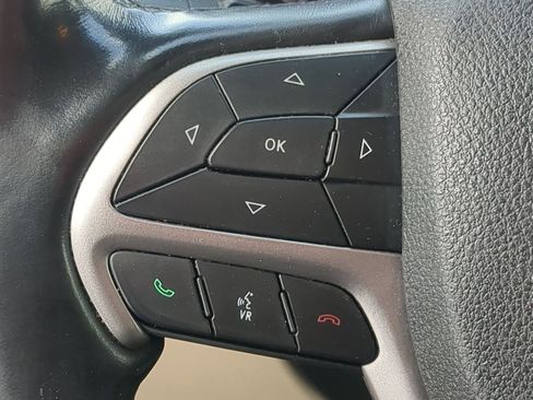 Used 2020 Jeep Grand Cherokee Limited image 26