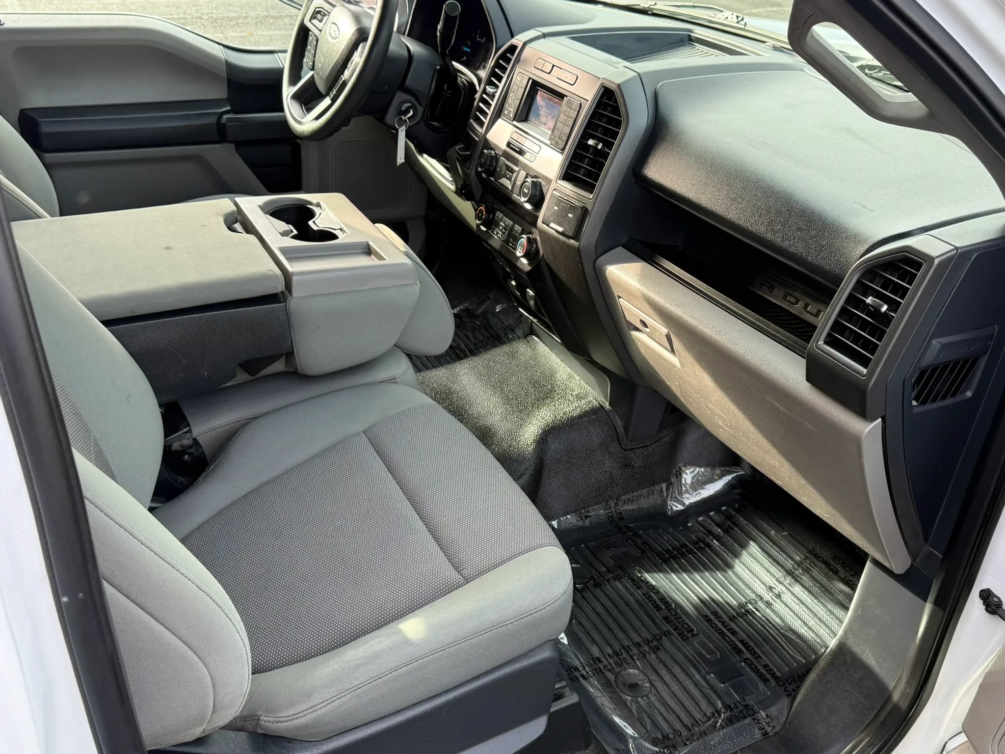 Used 2022 Ford F350 XL w/ Power Equipment Group RWD image 14
