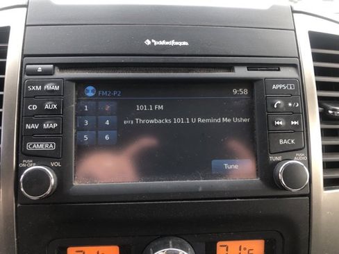 Used 2019 Nissan Frontier SL image 10