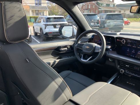 New 2026 Chevrolet Tahoe Premier AWD/4WD image 16