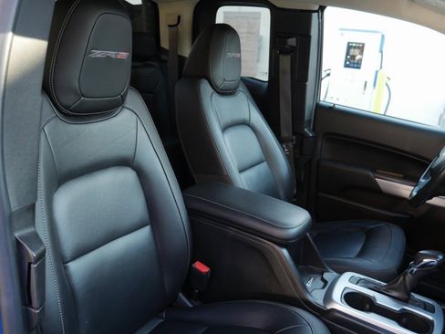 Used 2022 Chevrolet Colorado ZR2 w/ ZR2 Dusk Special Edition image 21