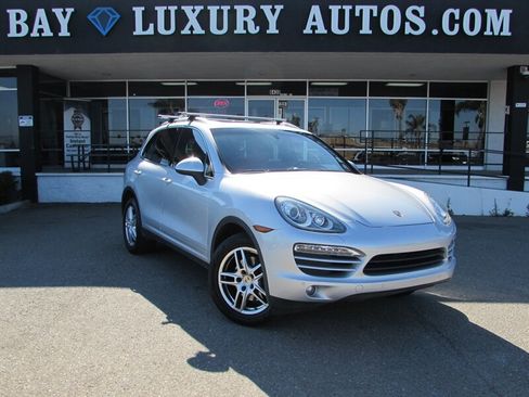 Used 2012 Porsche Cayenne AWD/4WD image 1