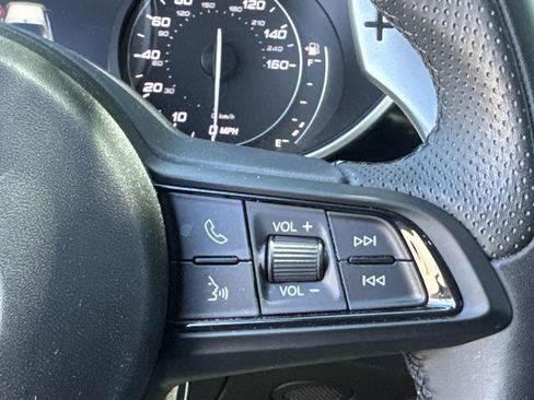 Used 2023 Alfa Romeo Giulia Veloce RWD image 9