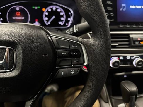Used 2020 Honda Accord LX image 22