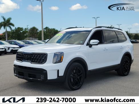Used 2025 Kia Telluride SX X-Line AWD/4WD image 3