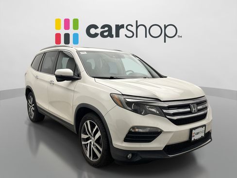Used 2016 Honda Pilot Touring image 5