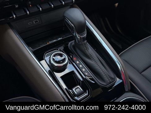 New 2026 GMC Canyon Denali w/ LPO, Denali Black Edition AWD/4WD image 15