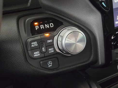 Used 2025 RAM 1500 Laramie w/ Laramie Southwest Edition AWD/4WD image 18