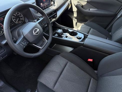 New 2026 Nissan Rogue SV AWD/4WD image 16