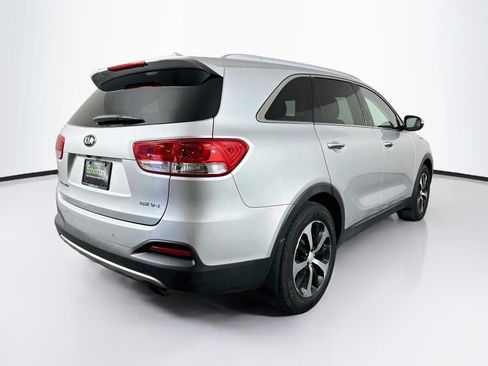 Used 2016 Kia Sorento EX w/ EX Premium Package FWD image 9