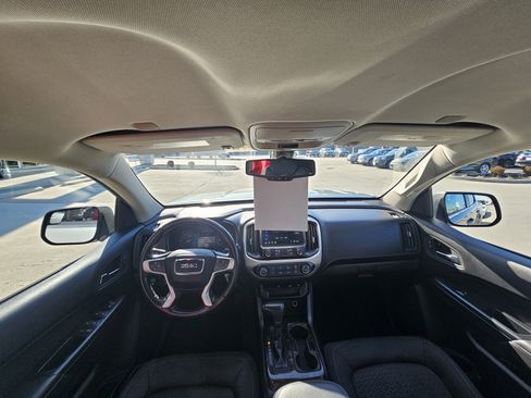 Used 2019 GMC Canyon SLE w/ Trailering Package image 15