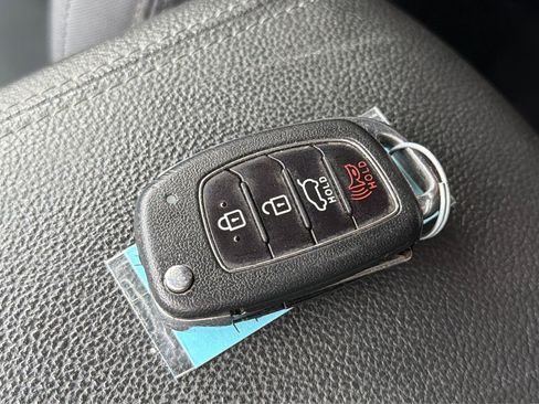 Used 2018 Hyundai Tucson SEL image 32