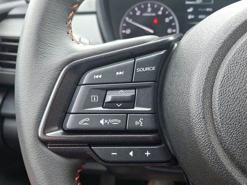 Used 2025 Subaru Crosstrek 2.5i Limited image 21
