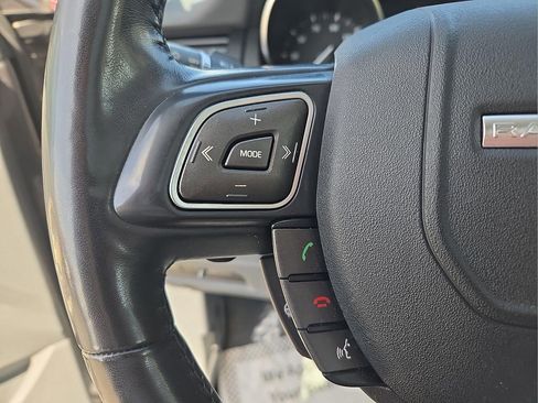 Used 2019 Land Rover Range Rover Evoque SE image 23