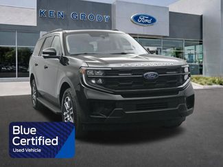 Used 2025 Ford Expedition Active video 1