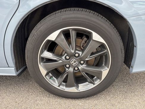 Used 2024 Honda Odyssey Elite image 8