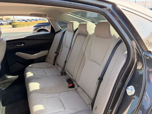 Used 2023 Honda Accord EX image 10