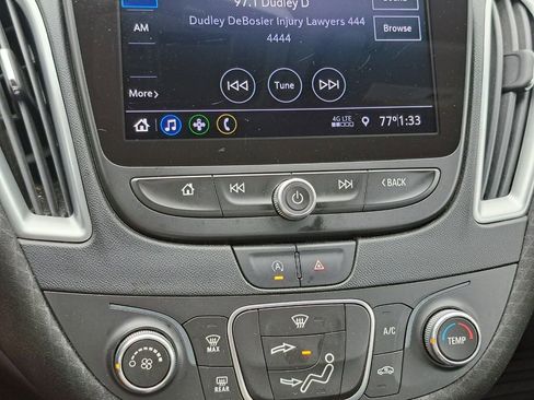 Used 2020 Chevrolet Malibu LS image 13