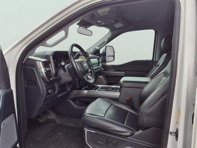 Used 2023 Ford F250 Lariat w/ Lariat Ultimate Package AWD/4WD image 19
